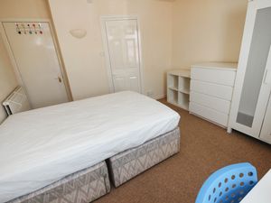 Photo 6- click for photo gallery